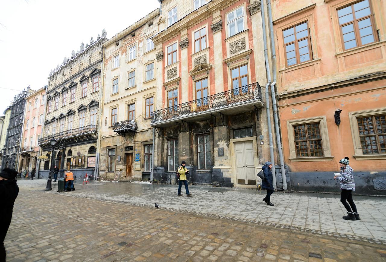 Vip Апартаменти Ван Гог На Площі Ринок Lviv Eksteriør bilde