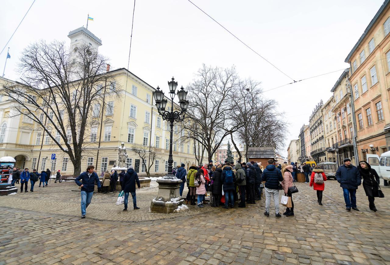 Vip Апартаменти Ван Гог На Площі Ринок Lviv Eksteriør bilde
